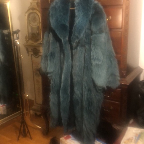 Greece origin green dyed fox coat - Picture 3 of 11